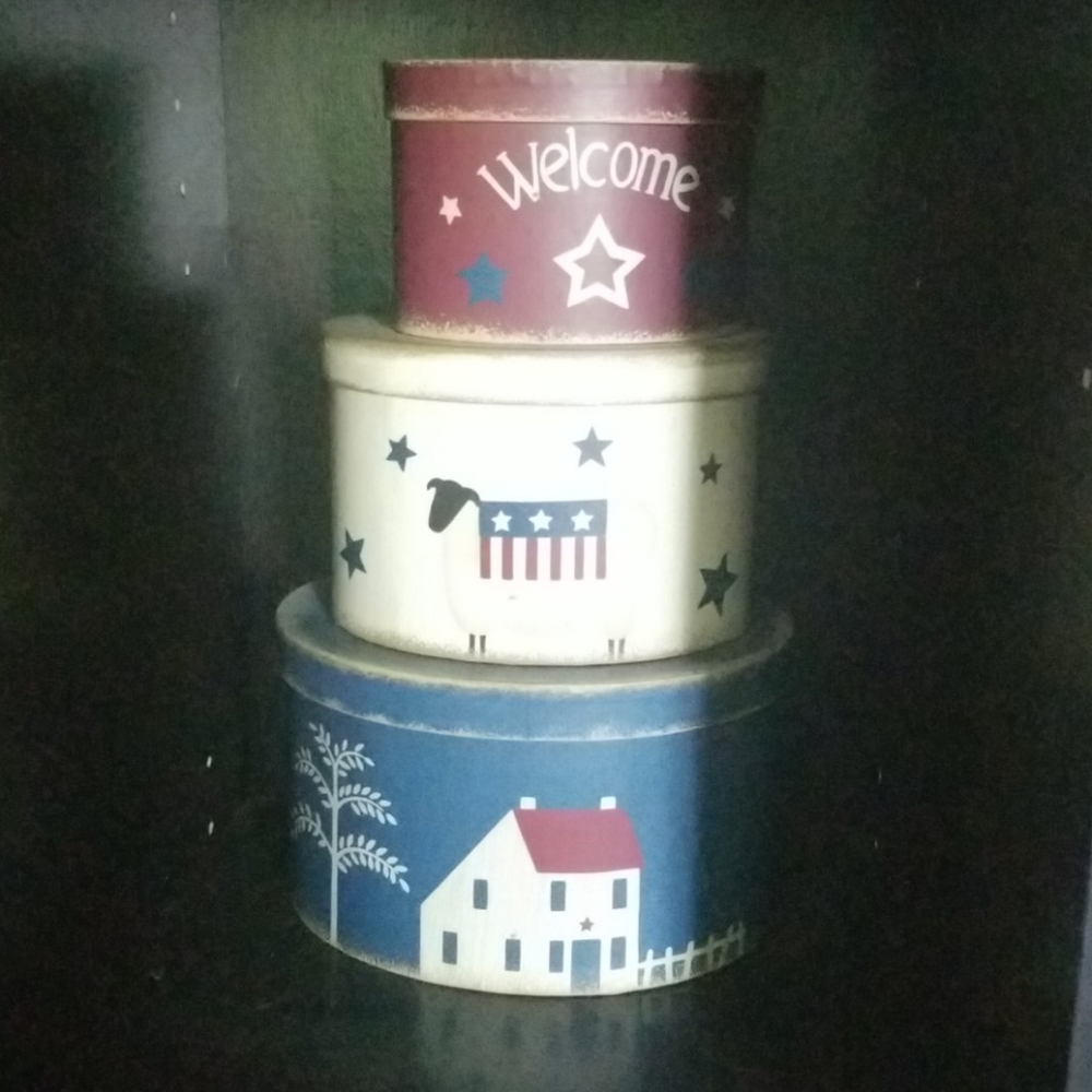 Stackable boxes SOLD - Picture 1 of 1